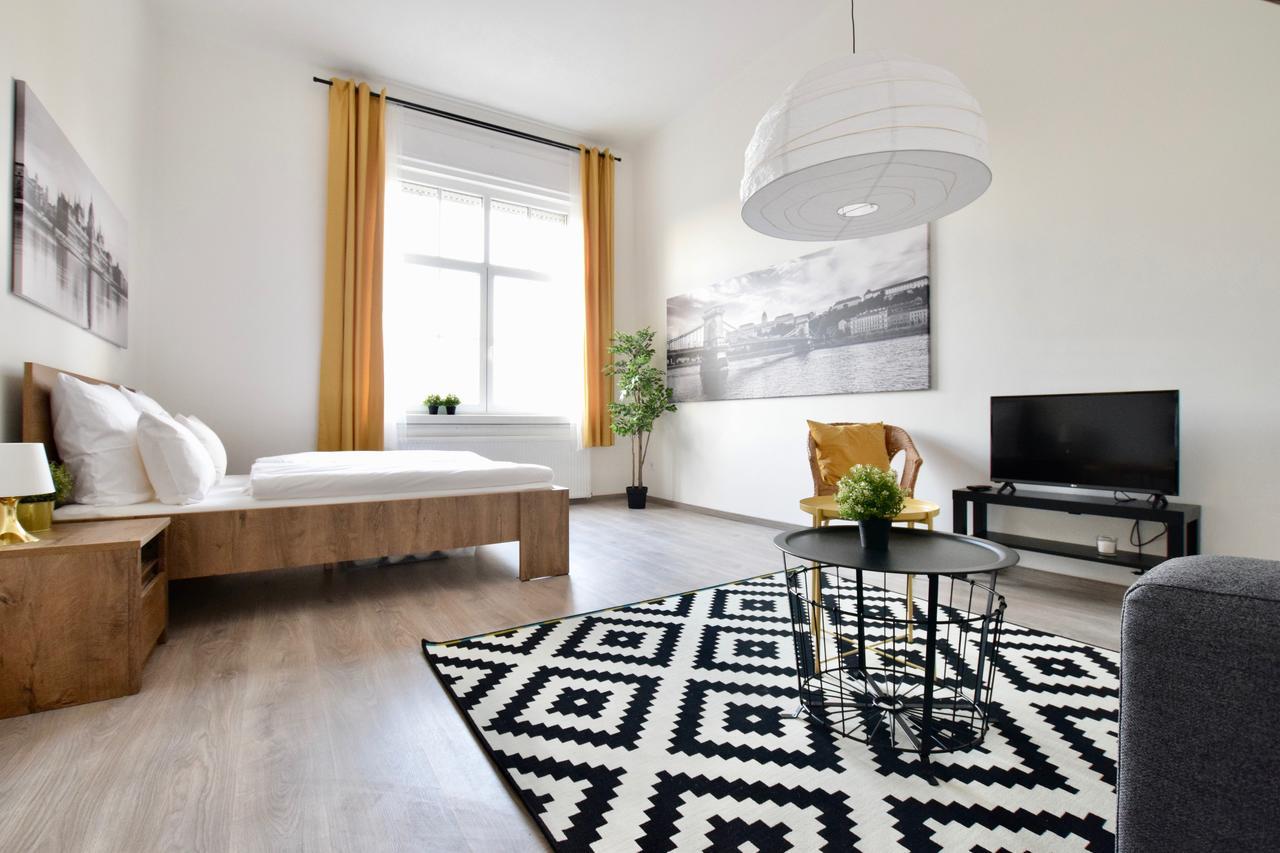 Standard By Hi5 - Bazilika Appartement Budapest